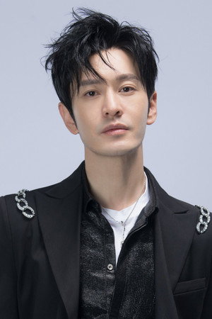 Huang Xiaoming photo
