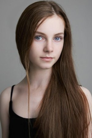 Photo of Molly Harmon from the Latest Netflix gallery