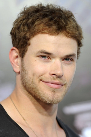 Kellan Lutz photo