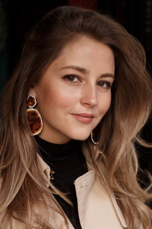 Photo of Anna Mikhaylovskaya from the Latest Netflix gallery