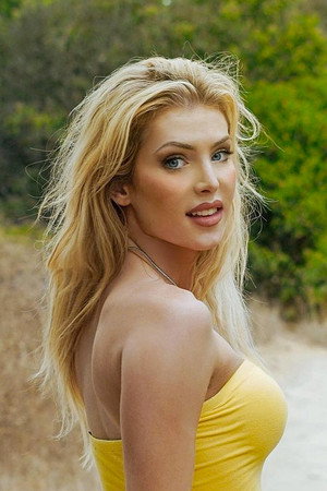 Photo of Saxon Sharbino from the Latest Netflix gallery
