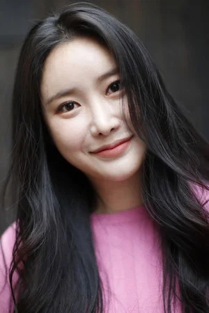 Photo of Kim Min-young from the Latest Netflix gallery