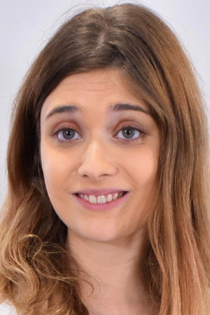 Photo of Ariel McGwire from the Latest Netflix gallery