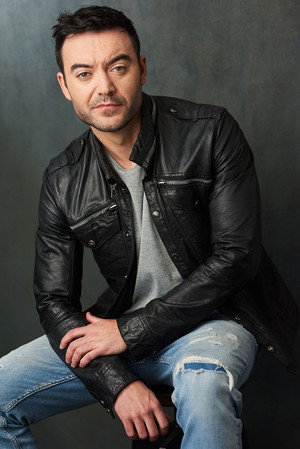 Photo of Chris Levine from the Latest Netflix gallery
