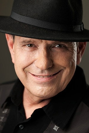 Photo of David Raizor from the Latest Netflix gallery