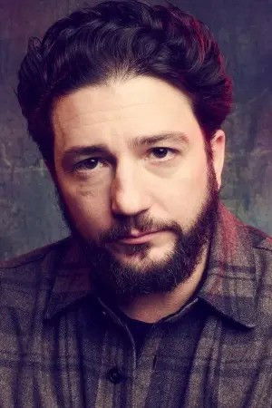 John Magaro photo
