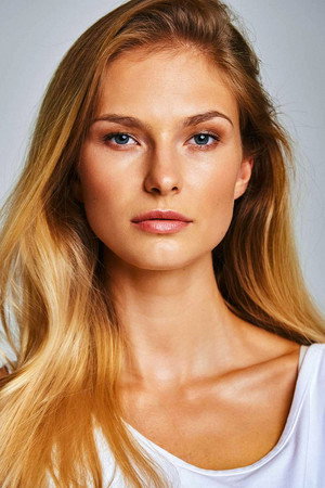 Photo of Karolina Szymczak from the Latest Netflix gallery