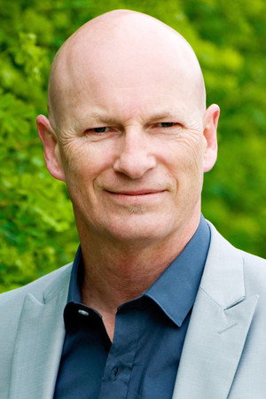 Photo of Kevin Davey from the Latest Netflix gallery