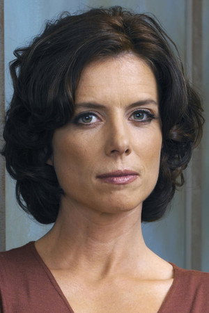 Torri Higginson photo