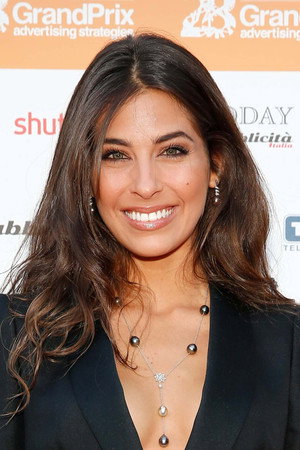 Photo of Ariadna Romero from the Latest Netflix gallery