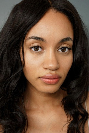 Photo of Jade Pattenden from the Latest Netflix gallery