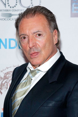 Armand Assante photo