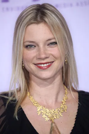 Amy Smart photo