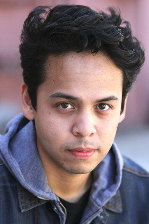 Photo of Steven Ronggur from the Latest Netflix gallery