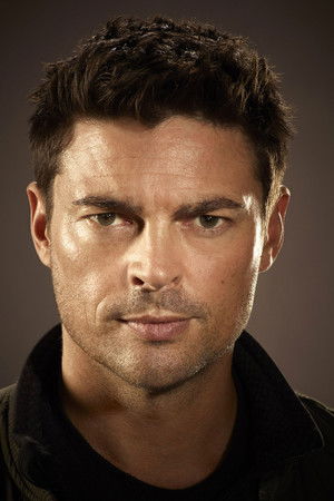 Karl Urban photo