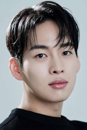 Photo of Choi Min-seo from the Latest Netflix gallery