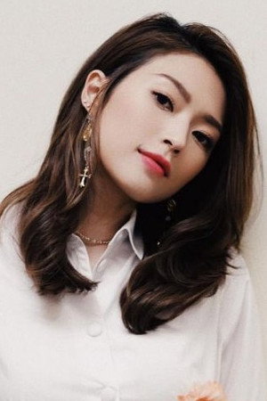 Shiga Lin Si-Nga photo