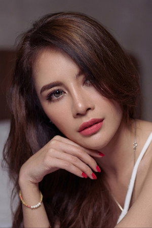 Photo of Gracia Marcilia from the Latest Netflix gallery