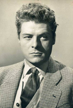Photo of André Le Gall from the Latest Netflix gallery