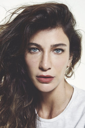 Berrak Tüzünataç photo