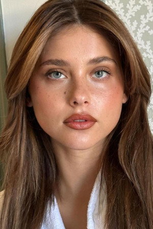 Nicole Wallace photo