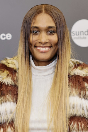 Photo of D. Smith from the Latest Netflix gallery