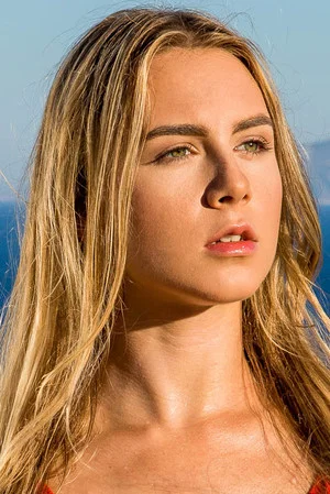 Photo of Alecia Fox from the Latest Netflix gallery