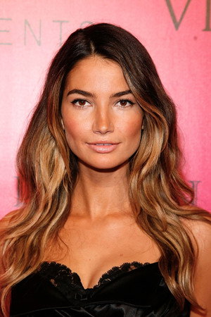 Photo of Lily Aldridge from the Latest Netflix gallery