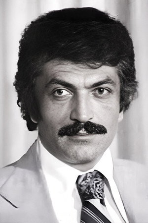 Photo of Aydın Haberdar from the Latest Netflix gallery