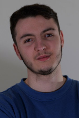 Photo of Yanis Prone from the Latest Netflix gallery