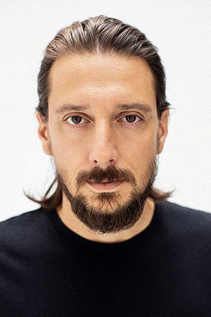 Engin Hepileri photo