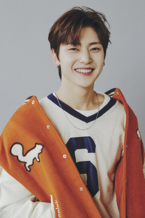 Photo of Seok Matthew from the Latest Netflix gallery