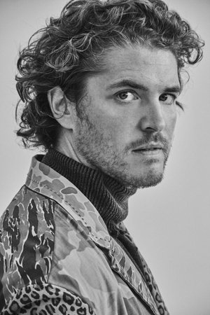 Philip Ettinger photo