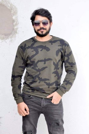 Photo of Vikky Varun from the Latest Netflix gallery