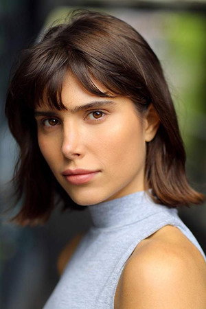 Photo of Phoebe Torrance from the Latest Netflix gallery