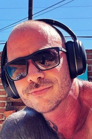 Photo of Papi Xstrong from the Latest Netflix gallery