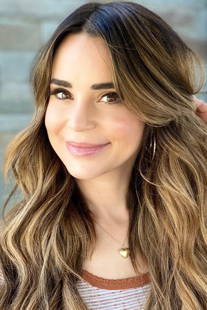 Photo of Rosanna Pansino from the Latest Netflix gallery