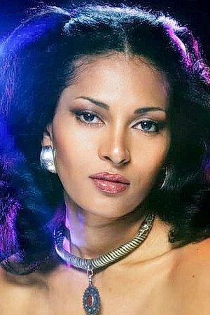 Pam Grier photo
