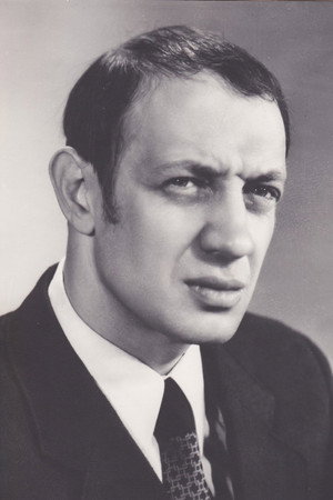Photo of Ilya Averbakh from the Latest Netflix gallery