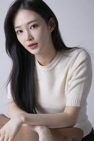 Photo of Choi Hyo Zu from the Latest Netflix gallery