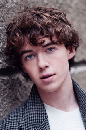 Alex Lawther photo