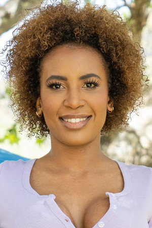 Photo of Demi Sutra from the Latest Netflix gallery