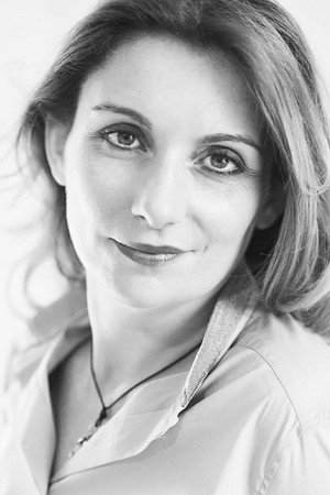Photo of Mariella Sellitti from the Latest Netflix gallery