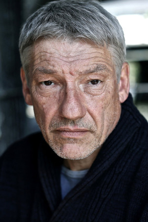 Simon Armstrong photo