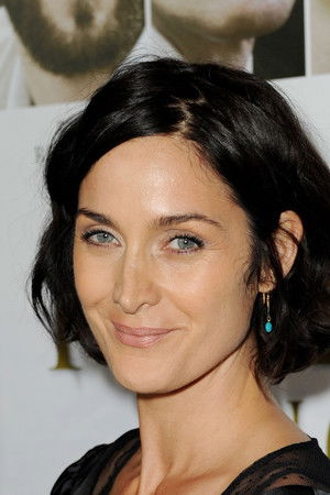 Carrie-Anne Moss photo