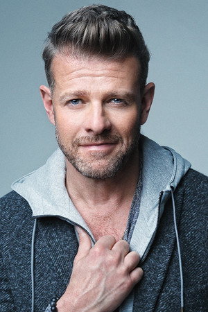 Iván Kamarás photo