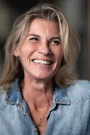 Photo of Laëtitia Lacroix from the Latest Netflix gallery