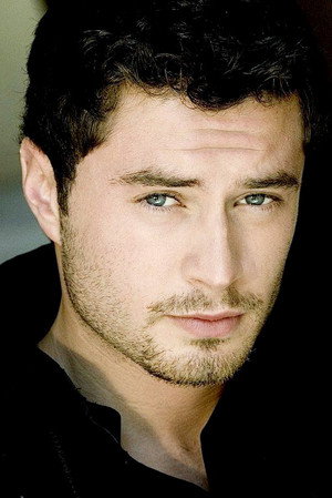 Photo of Kevin Ryan from the Latest Netflix gallery