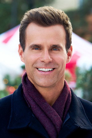 Cameron Mathison photo