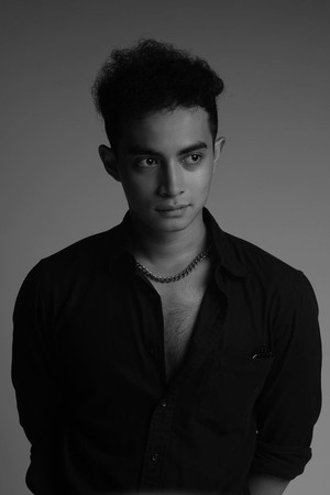 Photo of Omara Esteghlal from the Latest Netflix gallery
